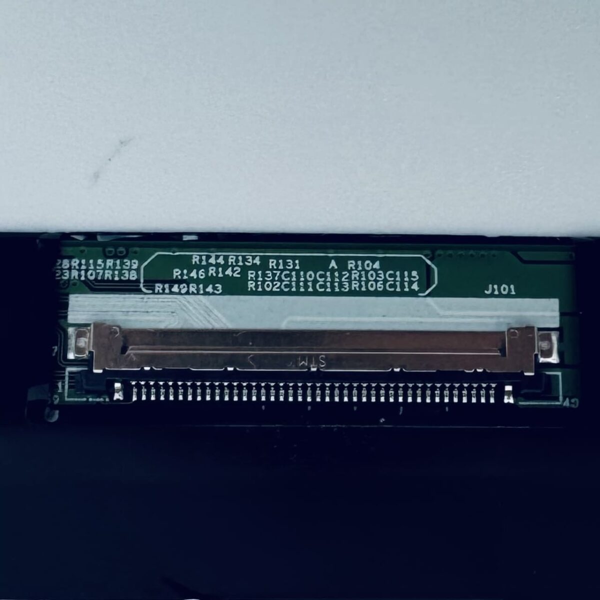 40-pin eDP connector B173HAN04.9 IPS 144Hz display panel – FixLaptop Tbilisi